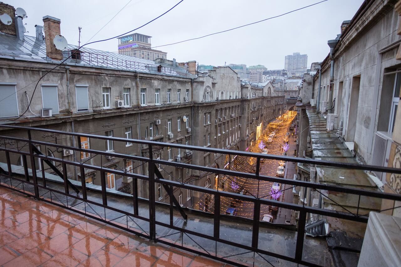Апарт-отели 911 Apartments Khreshchatyk Киев