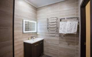 Апарт-отели 911 Apartments Khreshchatyk Киев Двухместный номер Делюкс с 1 кроватью-10